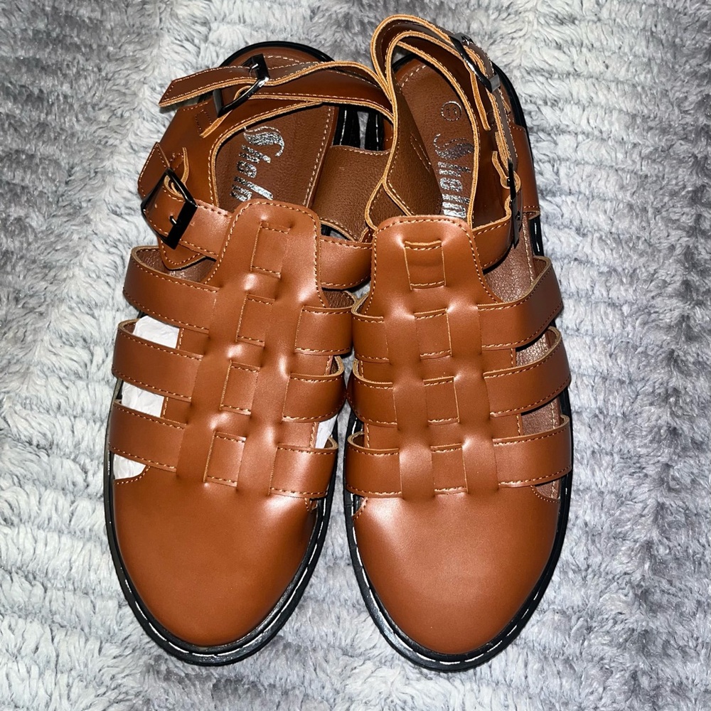 Woman’s Sandals